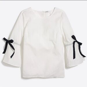 ⚫️ J.Crew White cotton pullover blouse split bell sleeves & blue ribbon accents
